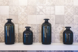 Plan period-appropriate tile choices for historic bathrooms with practical guidance for Haddonfield and South Jersey properties, including warning signs, sco.